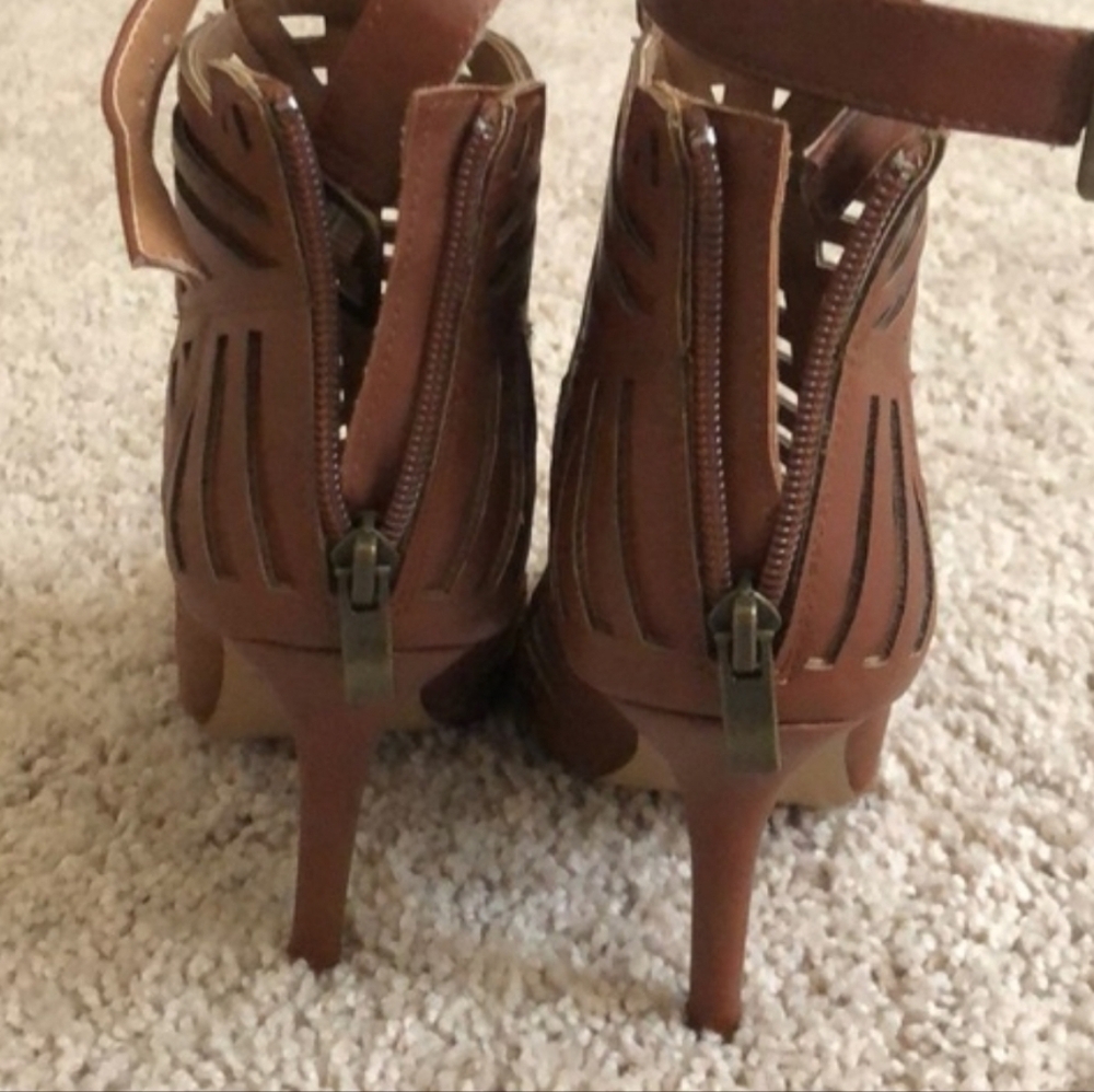 Chelsea And ZOE BOOTIE SANDAL - Picture 2 of 6